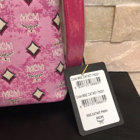 MCM Portuna Medium Pouch - Picture 10 of 11